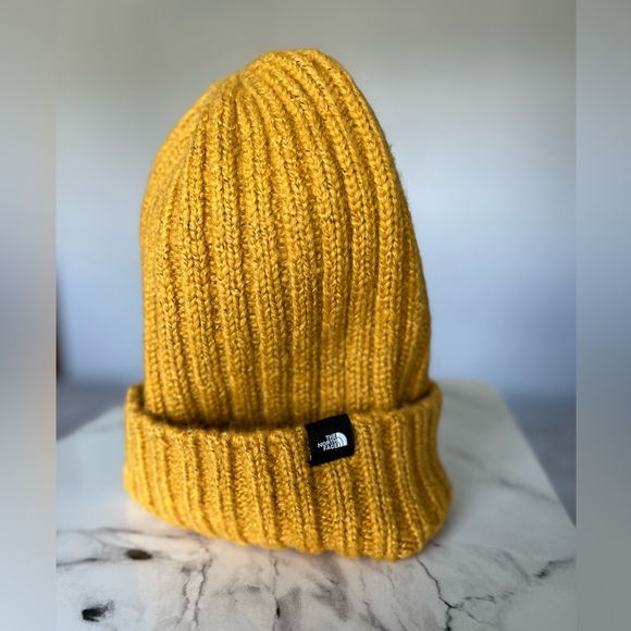The north face yellow ribbed beanie - Picture 4 of 4